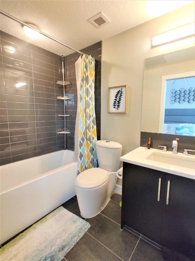 Appartement Monki Di Executive Suites: Luxury With Rooftop Patio *